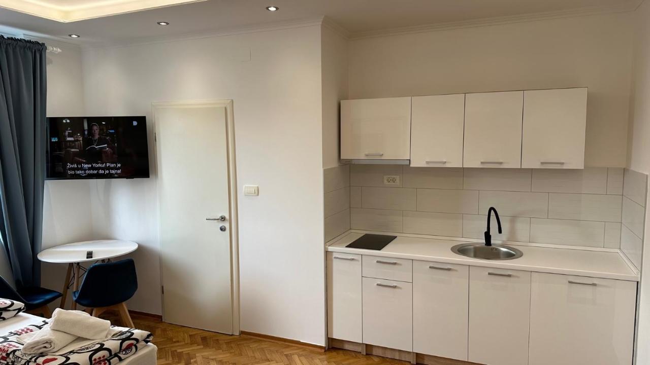 Apartamento Iris Oasis Split Exterior foto