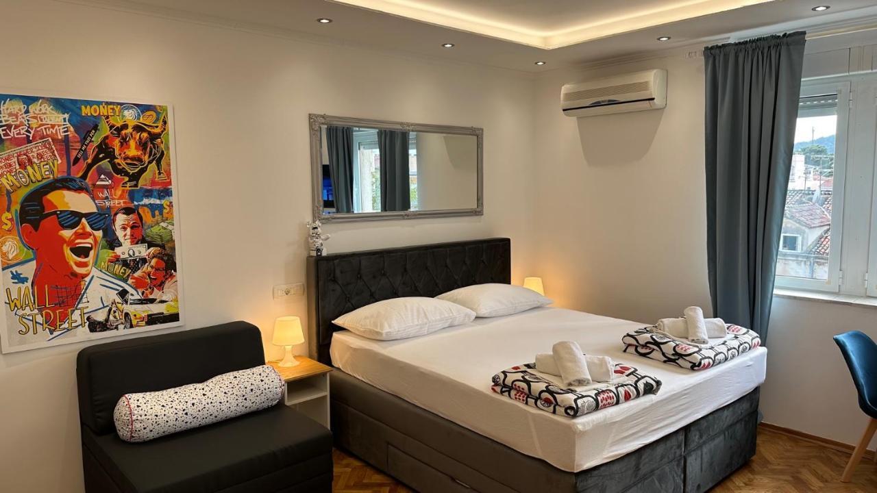 Apartamento Iris Oasis Split Exterior foto