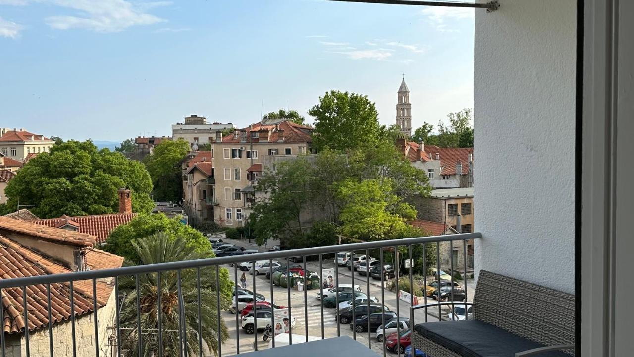 Apartamento Iris Oasis Split Exterior foto